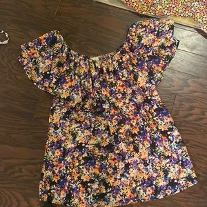 Floral size small Spenser top
